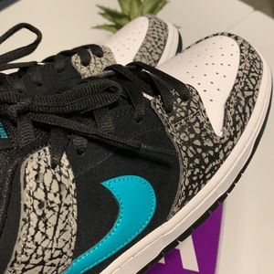 💙 Mens size 9 Used like new 🌴 Nike SB Dunk Low Pro